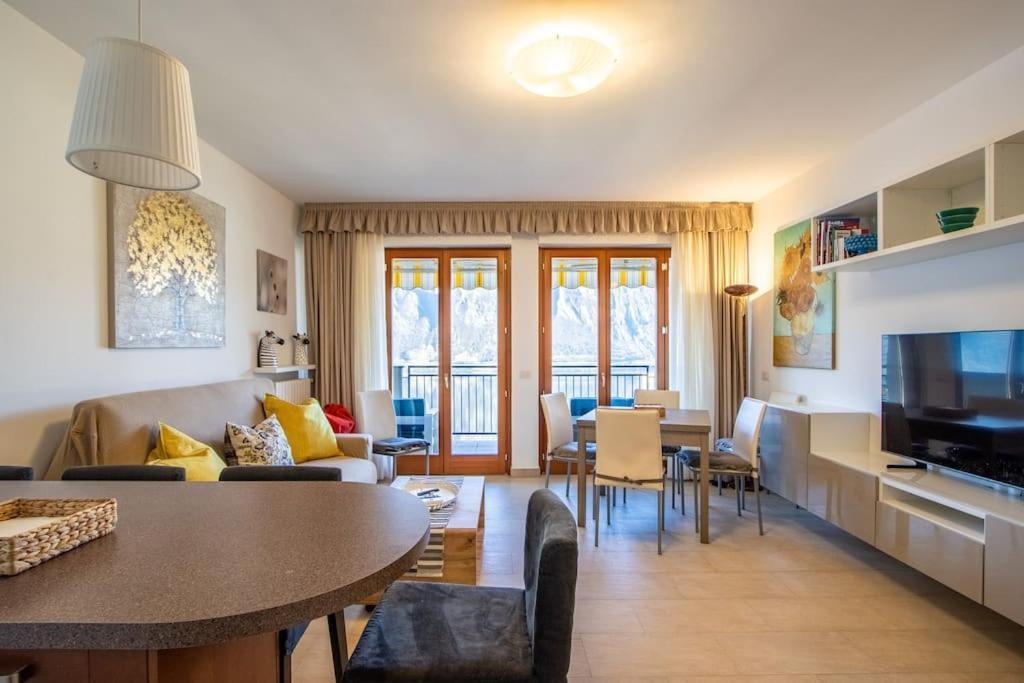 Wraparound Lake Views Bellavista Residence Campione dʼItalia Eksteriør billede
